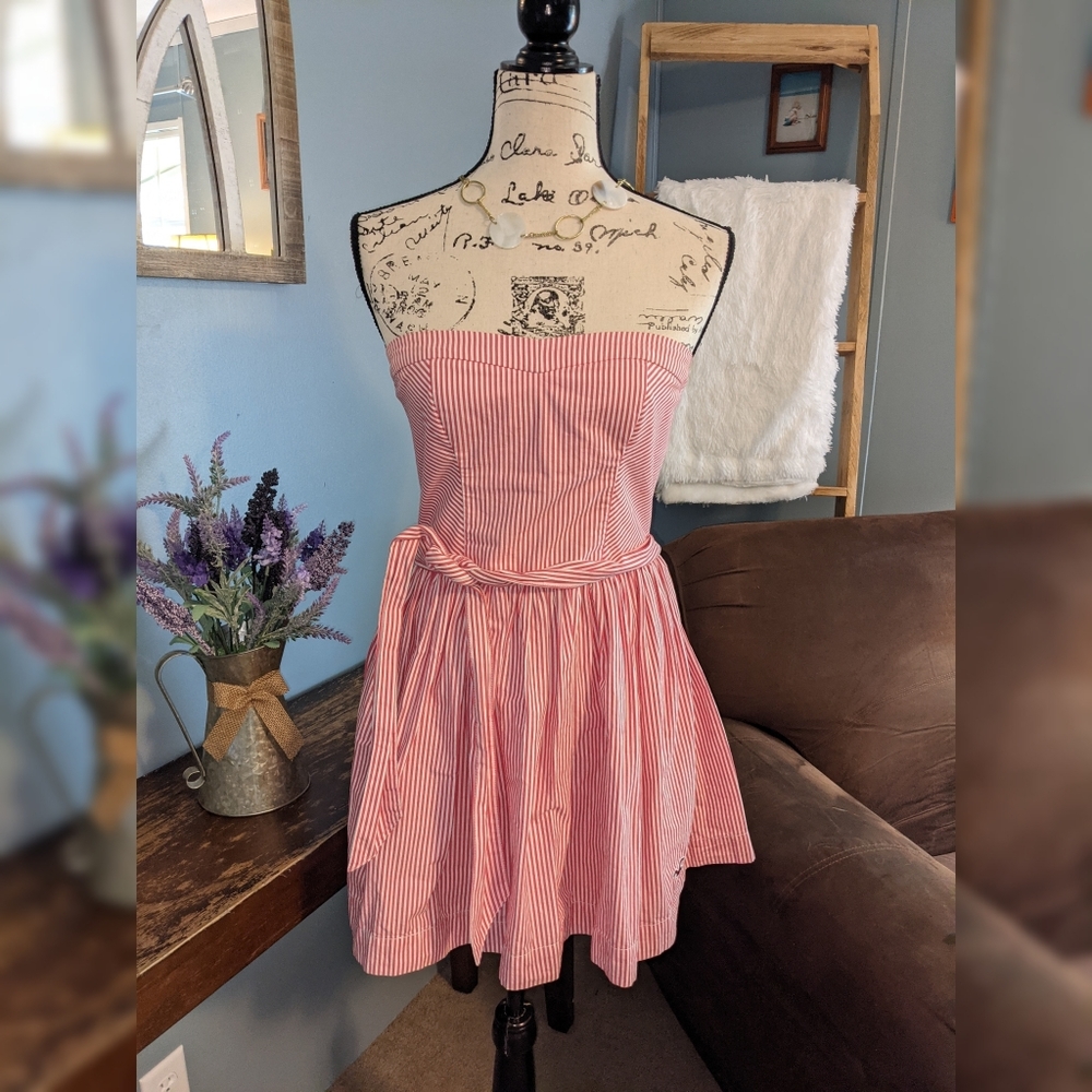 Hollister Strapless Red & White dress